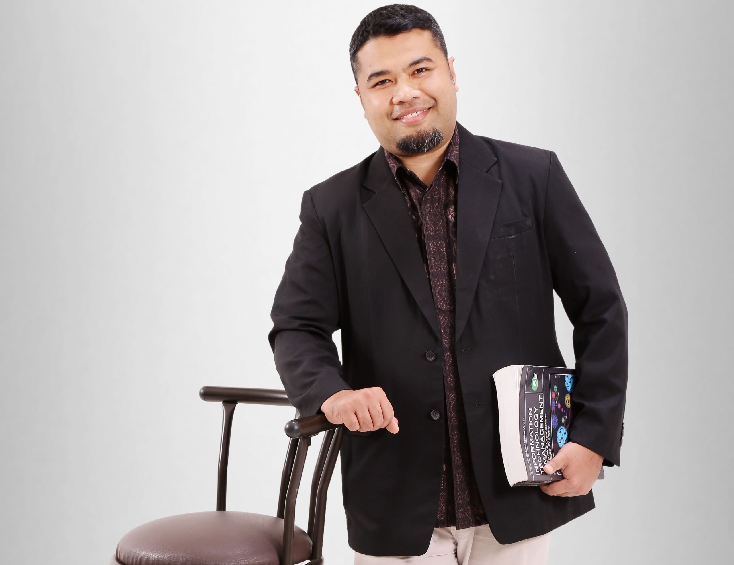 Dr. Husamah, M.Pd. Dosen Prodi Pendidikan Biologi UMM