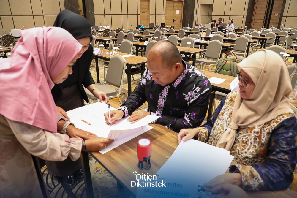 Penandatanganan PKS UMM dan Kemenristekdikti