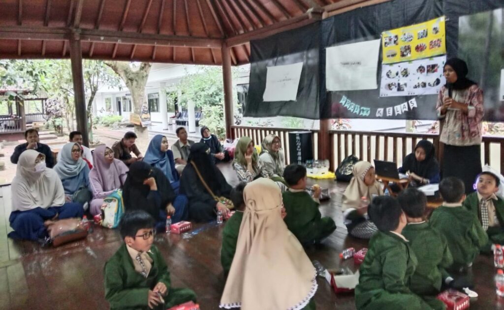 Kegiatan siswa SDU Permata Mulia Malang