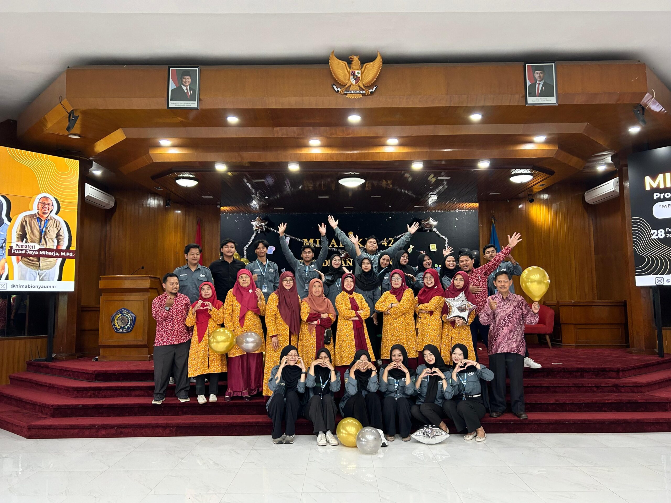 Beberapa dosen PBIO UMM bersama mahasiswa angkatan 2024