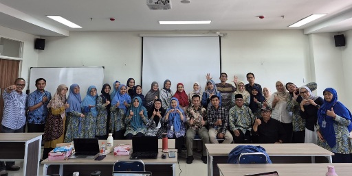 Dosen Universitas Ahmad Dahlan (UAD) Yogyakarta, bersama Dosen PBIO UMM setelah berkegiatan
