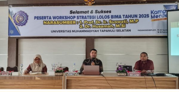 Dr. Husamah, Dosen UMM, saat menyampaikan materi workshop