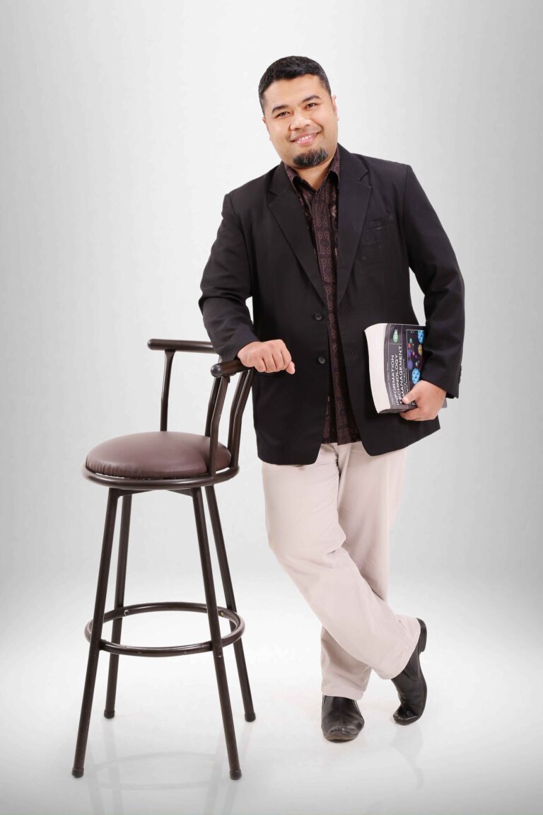 Dr. Husamah, M.Pd