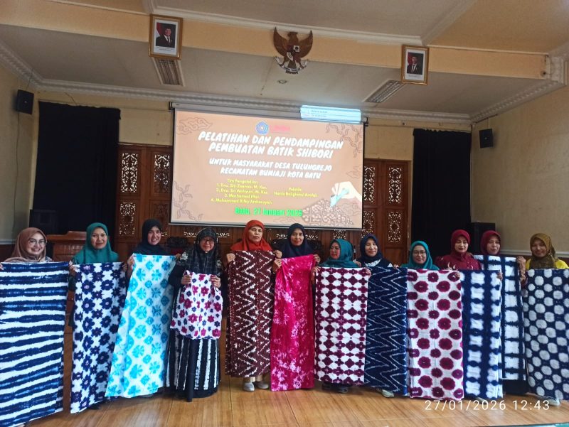 Pelatihan Batik Shibori oleh Tim Dosen UMM