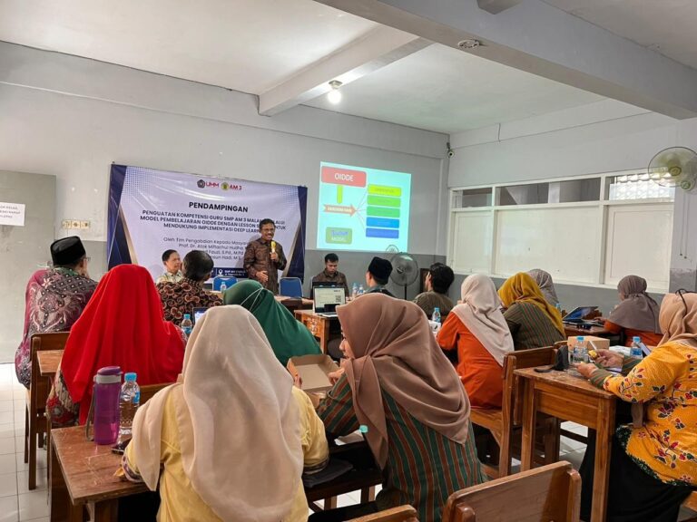Dosen UMM Dampingi Guru SMPAM 3 Malang Terapkan Model OIDDE untuk Penguatan Pembelajaran Mendalam