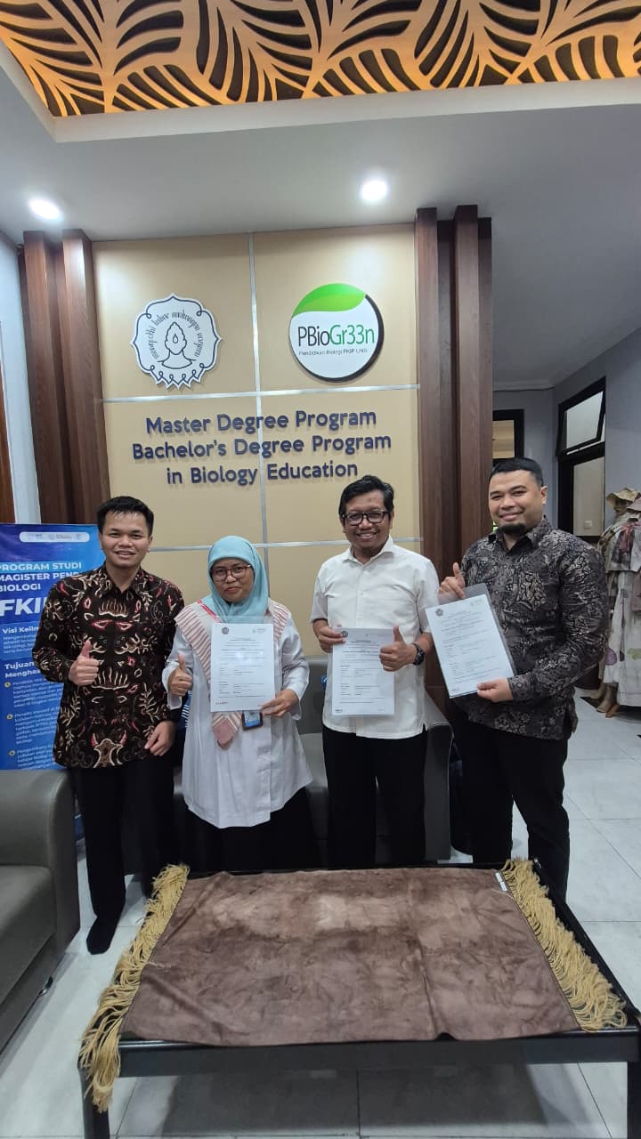 Foto bersama setelah kegiatan kerjasama dengan Ketua HPPBI dan Ketua KPBI di UNS